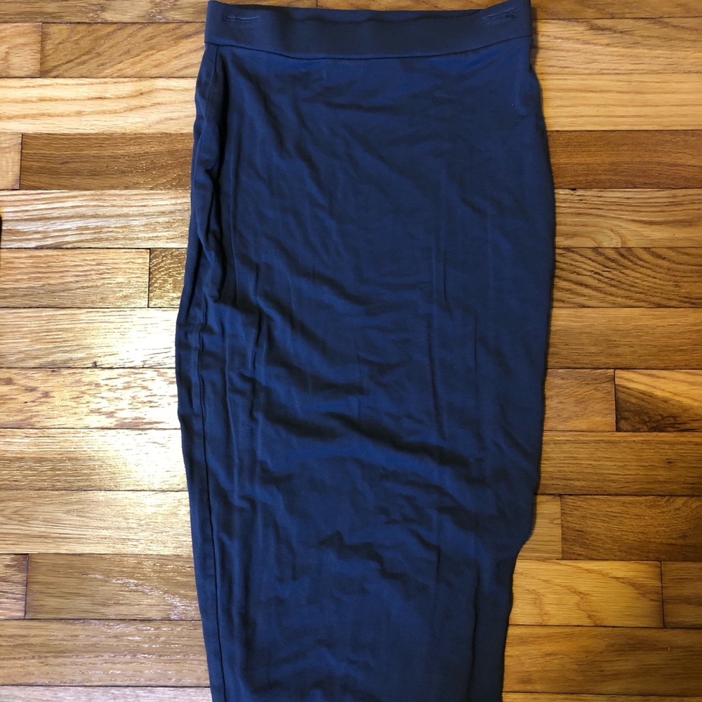 Victoria’s Secret charcoal pencil skirt